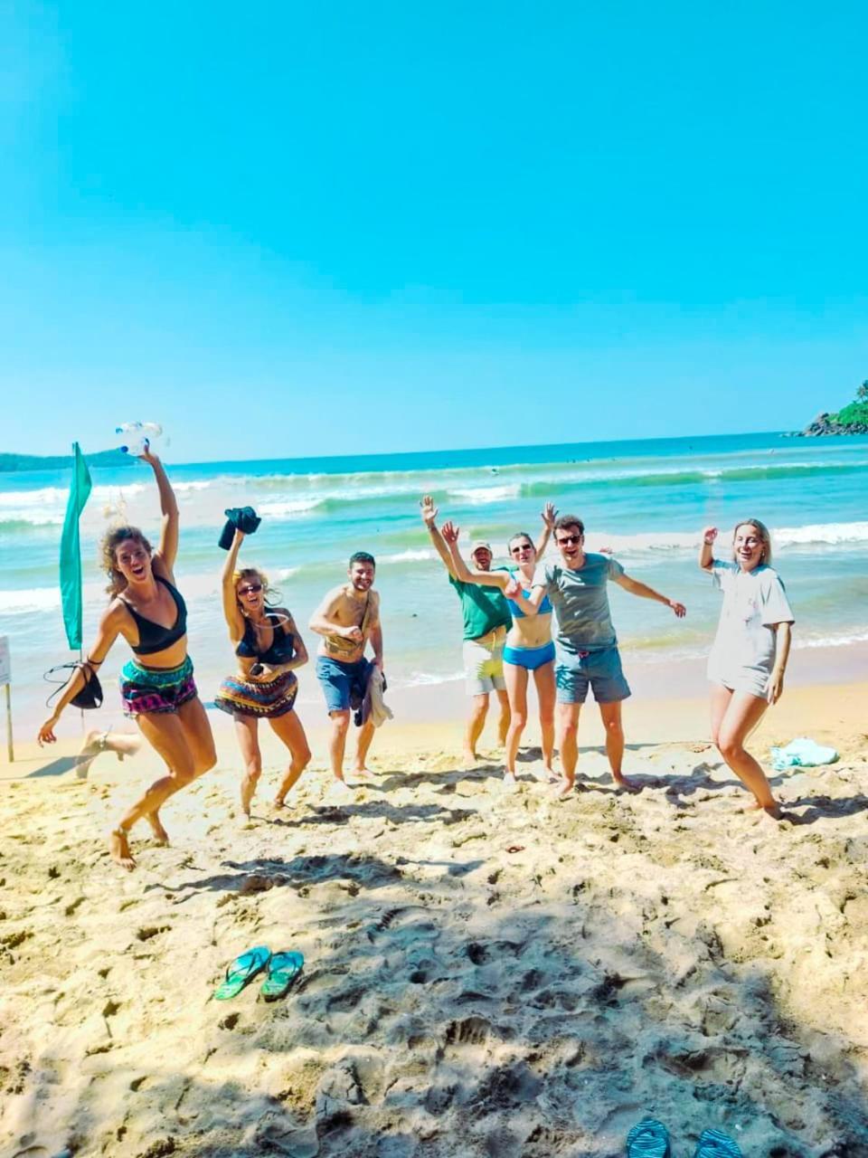 アハンガマ Gaia Ocean Surf Yogaホステル エクステリア 写真